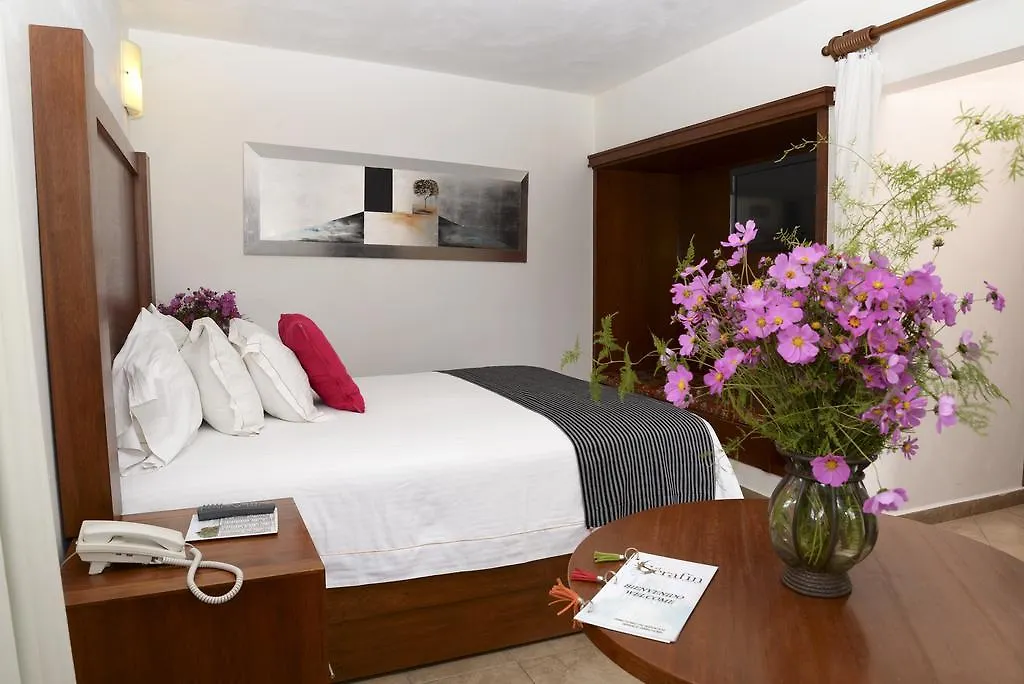 ***  El Serafin Hotel Boutique Querétaro Mexiko